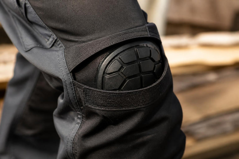How to choose men’s work trousers that protect your knees