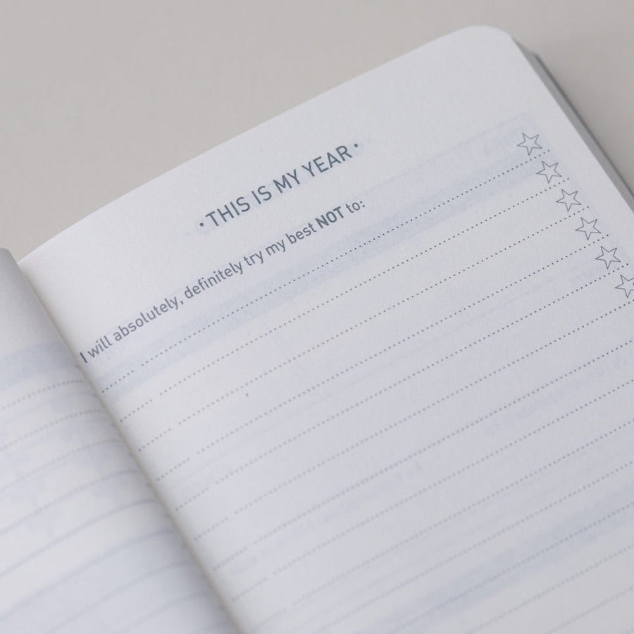 Matilda Myres | 2027 Diary - Slim Weekly Planner with Notes | Week-to-View in Pink