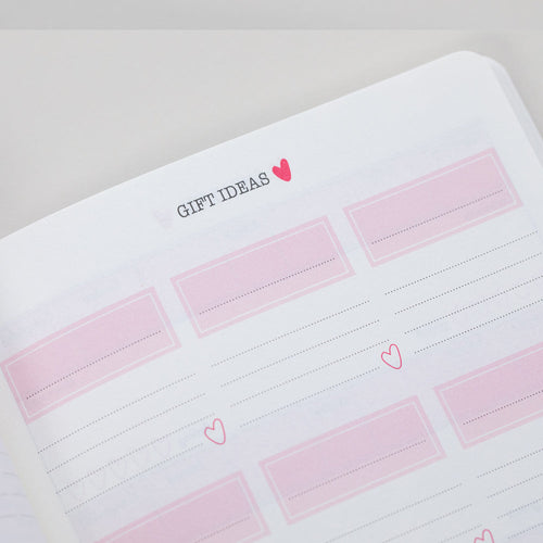 Matilda Moo | 2027 Diary - A5 Weekly Planner | Week-to-View in Mint