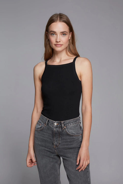High Neck Tank