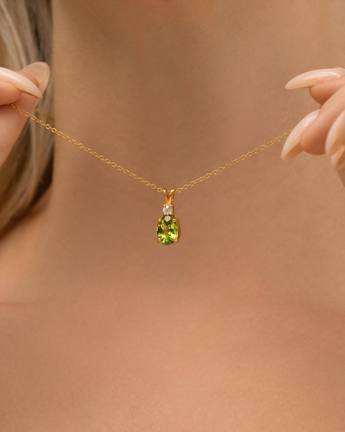 Peridot Pendant Necklace in 18k Gold Vermeil