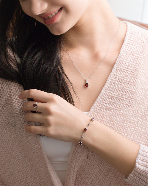 Garnet Bracelet in Sterling Silver