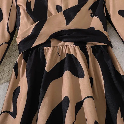 Elegant Printed Dress for Girls 8-12 Years Old with Flared Sleeves Elastic