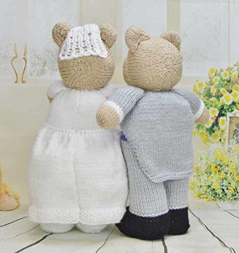 KNITTING PATTERN Bearly Wed Bride and Groom Wedding Pattern