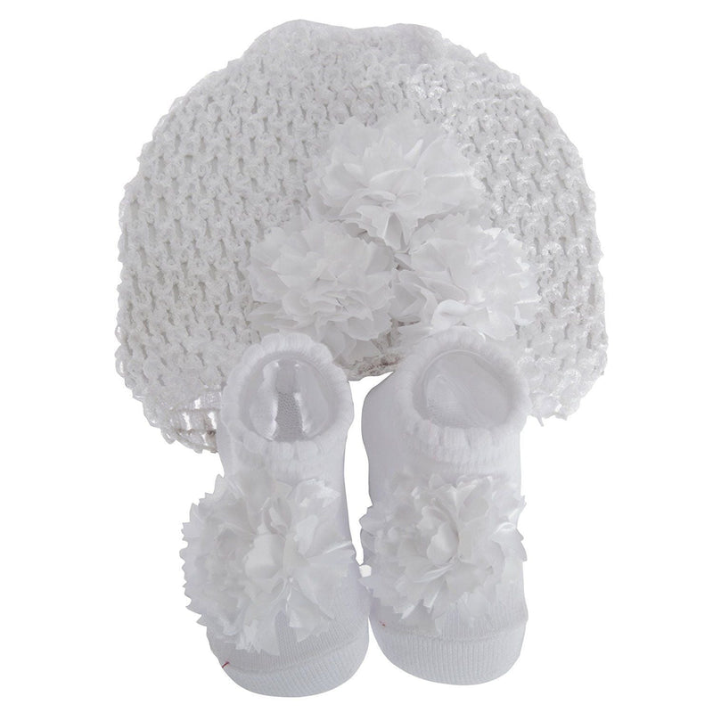 Nursery Time Baby Girls Hat And Booties Gift Set pair