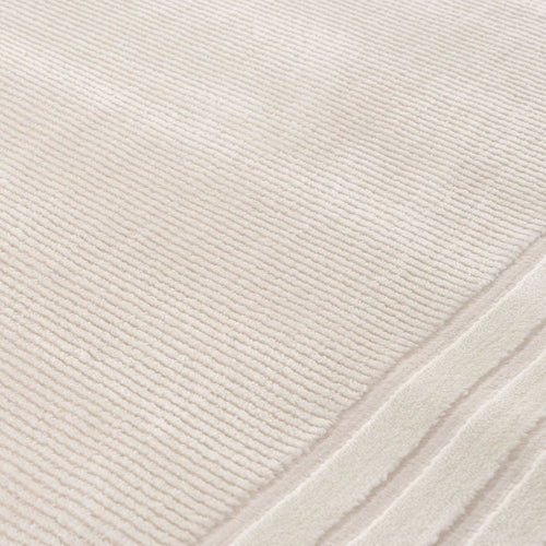 Carmel Cream Bordered Rug | 6060