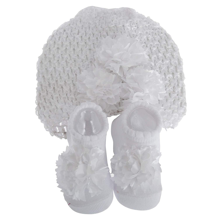 Nursery Time Baby Girls Hat And Booties Gift Set