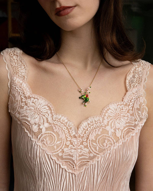 The Lovebird Pendant