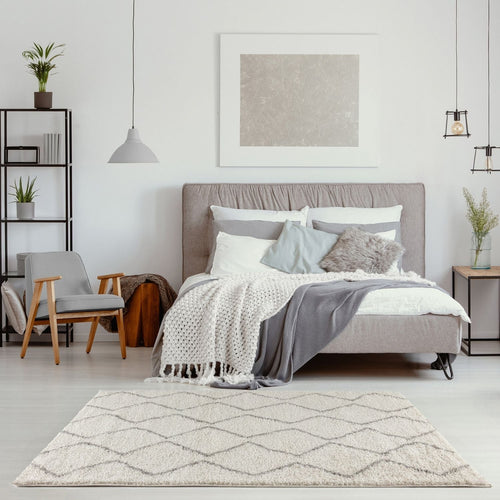 Moroccan Ivory Grey Shaggy Rug | 800