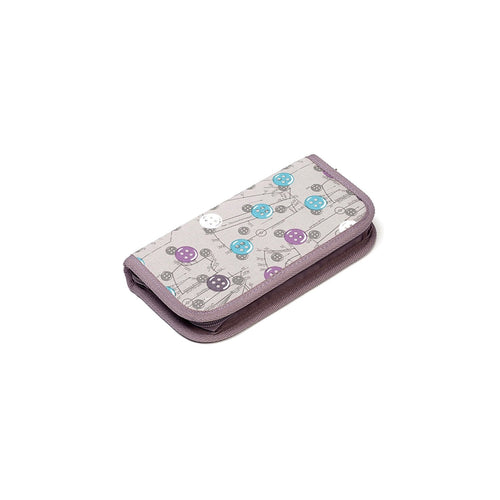 HobbyGift MR4701F/122 | Crochet Hook Case Filled Buttons