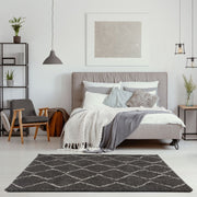 Moroccan Dark Grey Shaggy Rug | 840