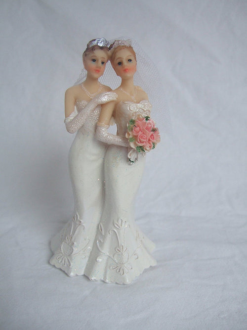CLUB GREEN Resin Same Sex Female Couple Dress, White
