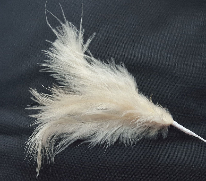 Ivory 3 Feathers Spray