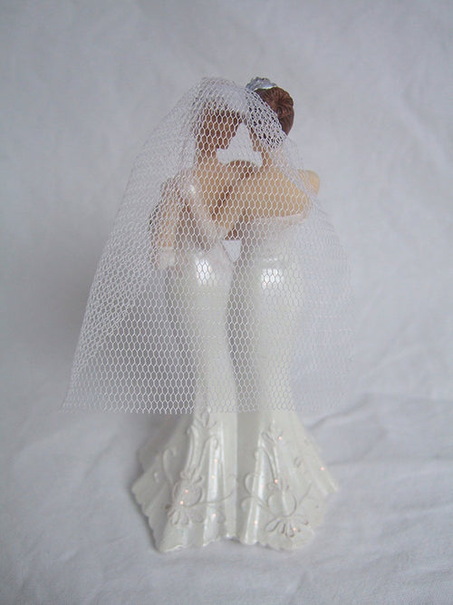 CLUB GREEN Resin Same Sex Female Couple Dress, White