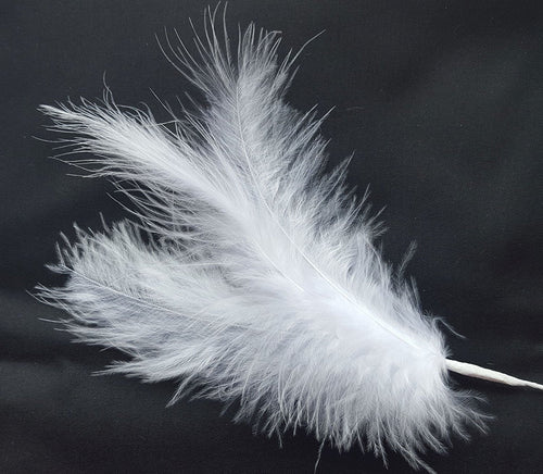 White 3 Feathers Spray