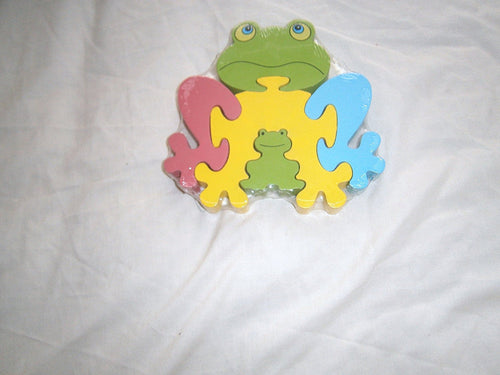 Large Wooden Frog Jigsaw Puzzle