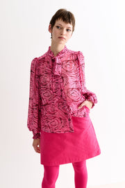 Boo Rosechild Tie Neck Blouse – Pink