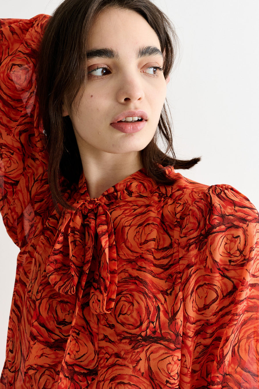 Boo Rosechild Tie Neck Blouse – Apricot