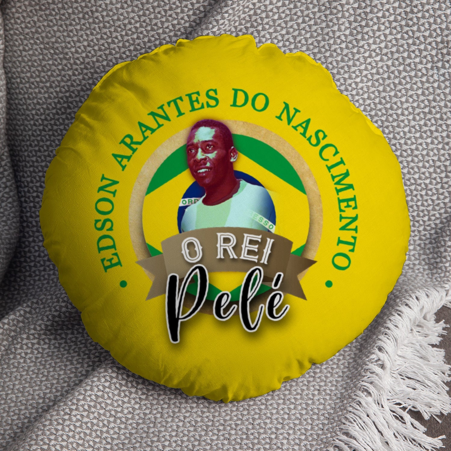 Brazil Pele  - Legend Collection - Circle Cushion 14"