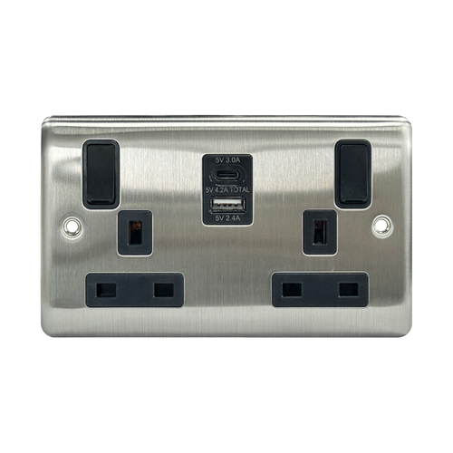 Caradok 2G 13A Switched Socket USB A + C Brushed Chrome Black Insert (Red On)