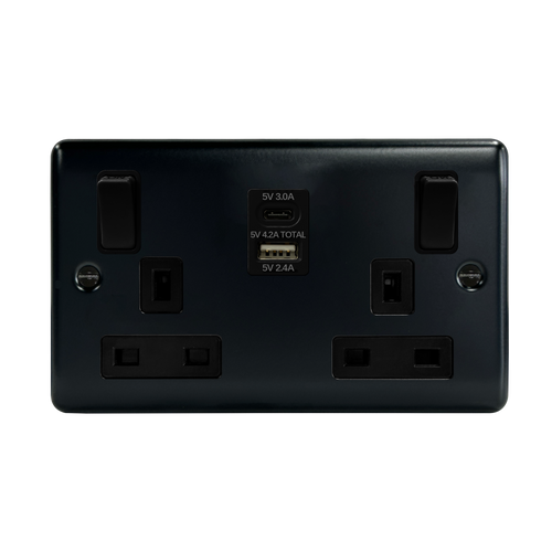 Caradok 2G 13A Switched Socket USB A + C Matt Black (Outboard Rockers)