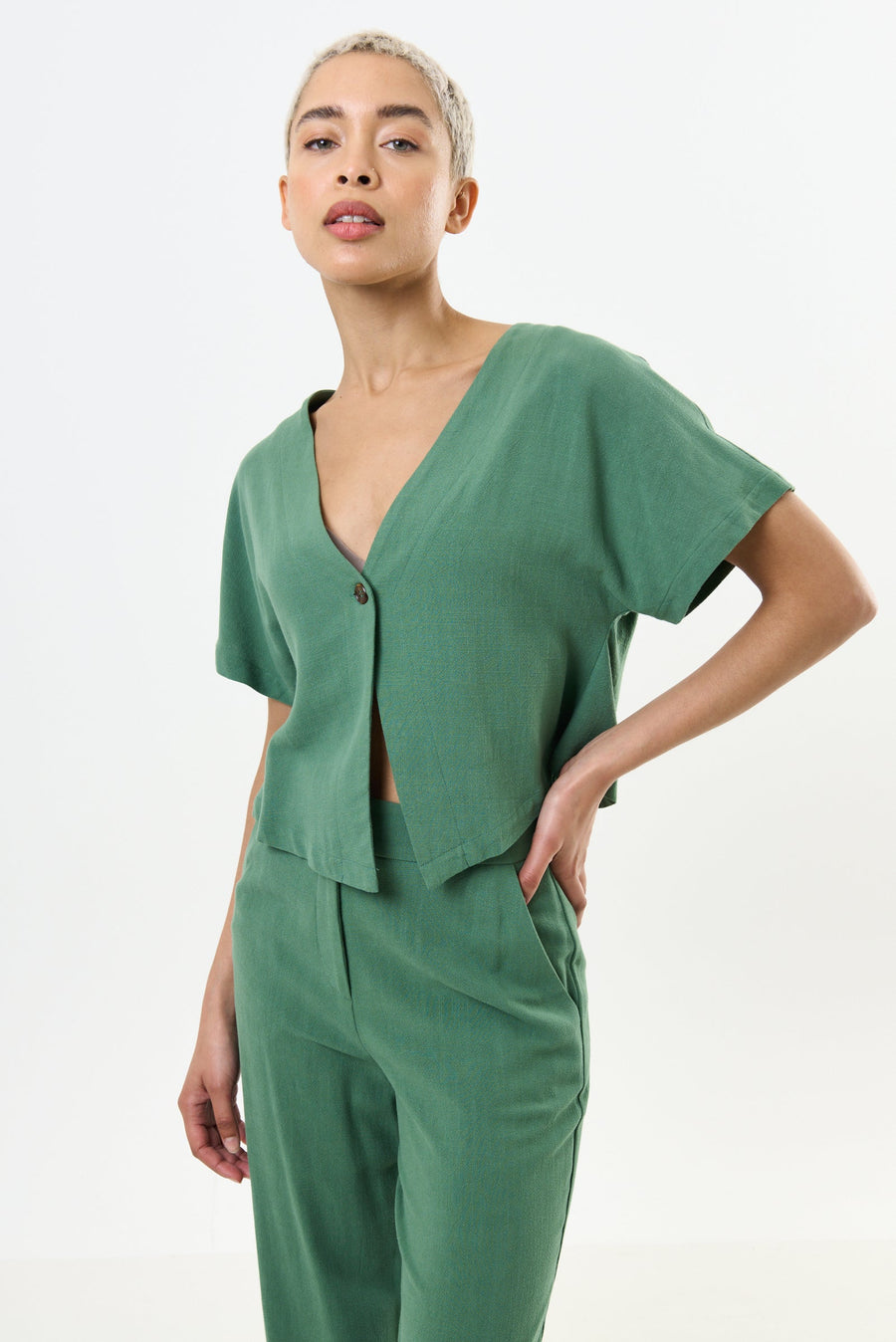 Cloe Linen Mix Waistcoat Top - Green