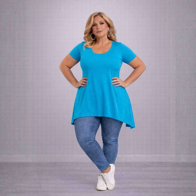 Plain Short Sleeve Hanky Hem Swing Top
