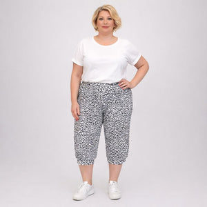 Leopard Jersey 3/4 Length Loose Fitting Ali Baba Pants / Shorts