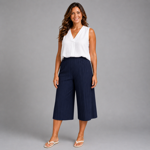 Crinkle Pleated Elastic Waist Culottes / Long Shorts
