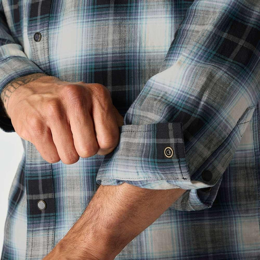 Carhartt 107016  Montana Rugged Flex Long Sleeve  Snap Front Plaid Shrt