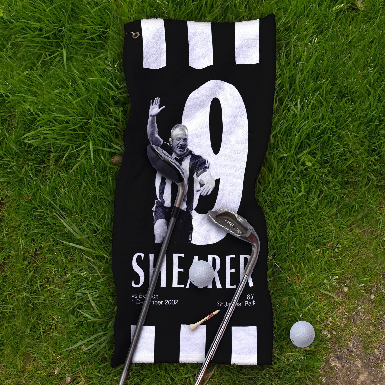 Newcastle Shearer 9 - Football Legends - Golf Towel