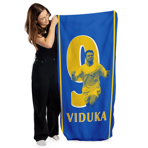 Leeds Viduka 9 - Football Legends - Beach Towel - 150cm x 75cm