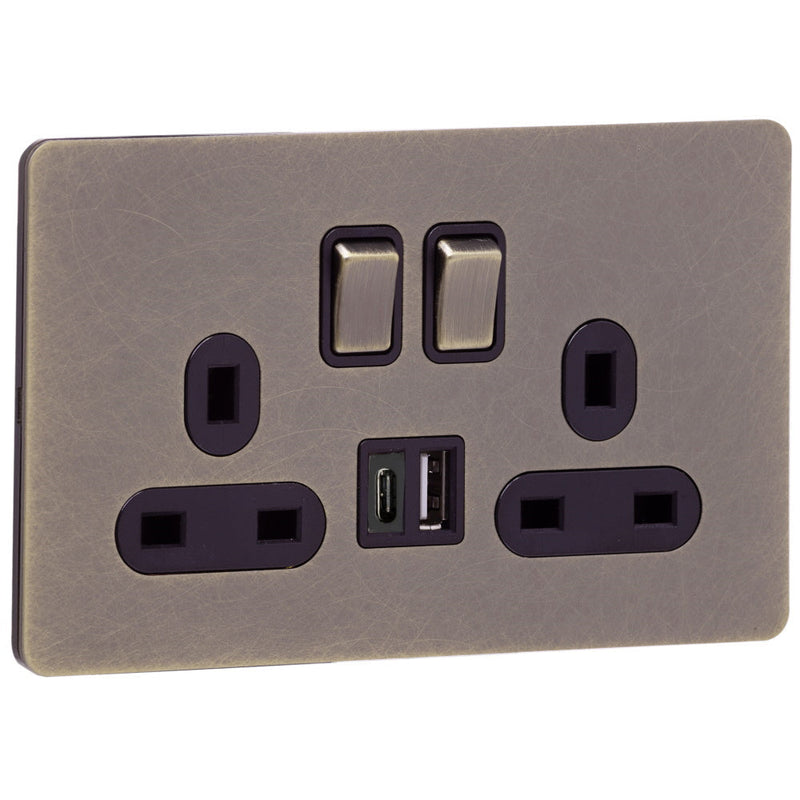 Caradok Screwless Antique Brass Socket - 2 Gang with USBC and USBA Sockets - The Georgian
