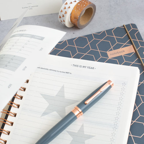 Matilda Myres | 2027 Diary - A5 Daily Planner with Rose Gold Wiro | Day-to-Page in Grey
