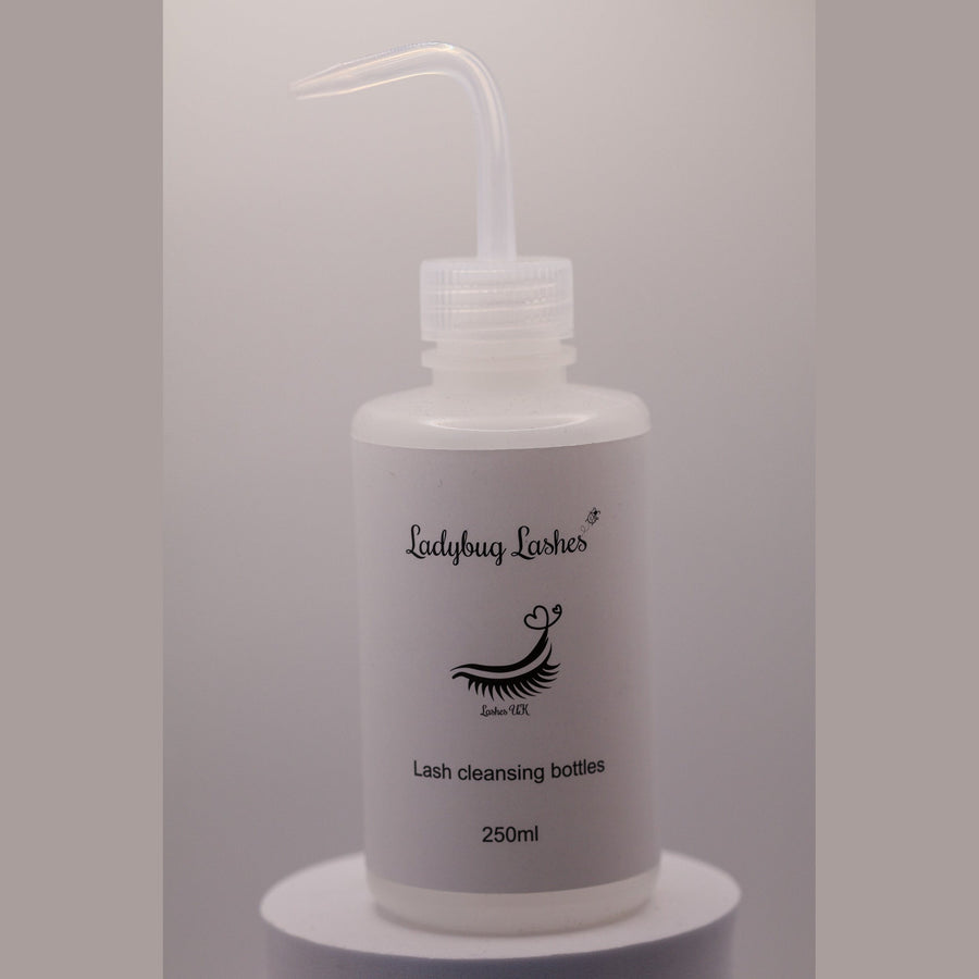 Lash Cleansing Rinse Bottle