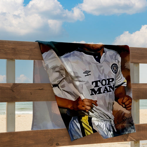 Lee Buccilli - David Batty - Beach Towel - 150cm x 75cm