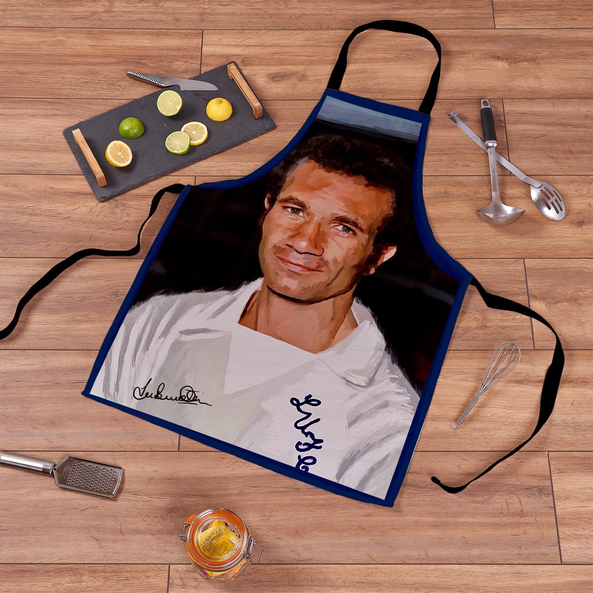 Lee Buccilli - Paul Reaney - Apron