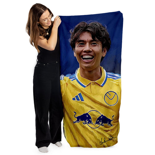 Lee Buccilli - Tanaka - Beach Towel - 150cm x 75cm