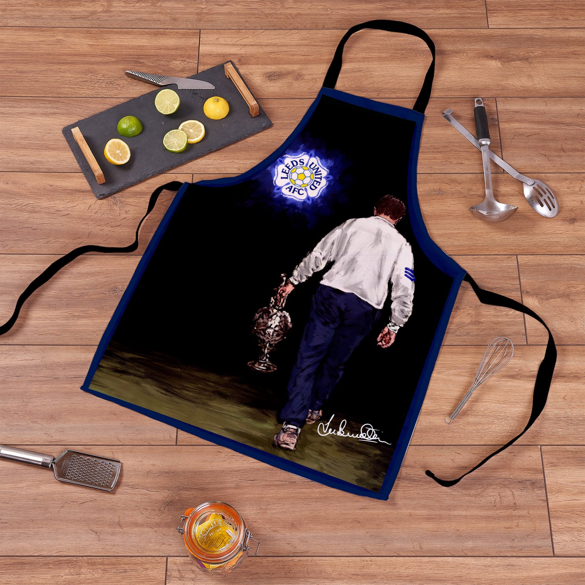 Lee Buccilli - Wilkinson Trophy - Apron