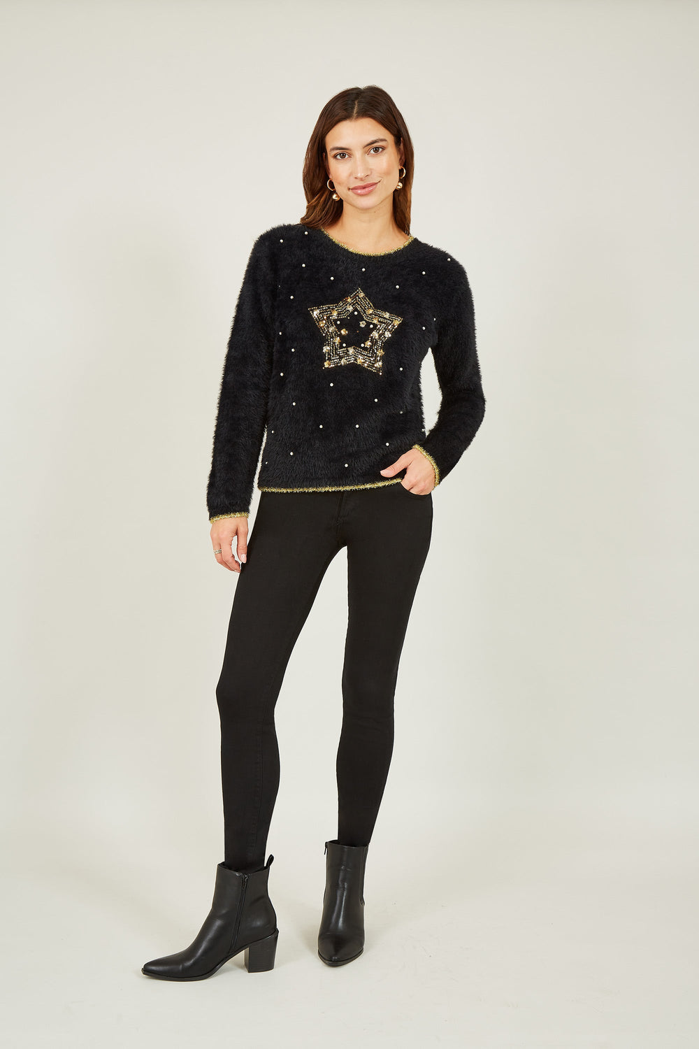 Yumi Black Fluffy Star Christmas Jumper