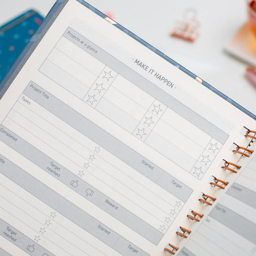 Matilda Myres | 2027 Diary - A5 Daily Planner with Rose Gold Wiro | Day-to-Page in Grey