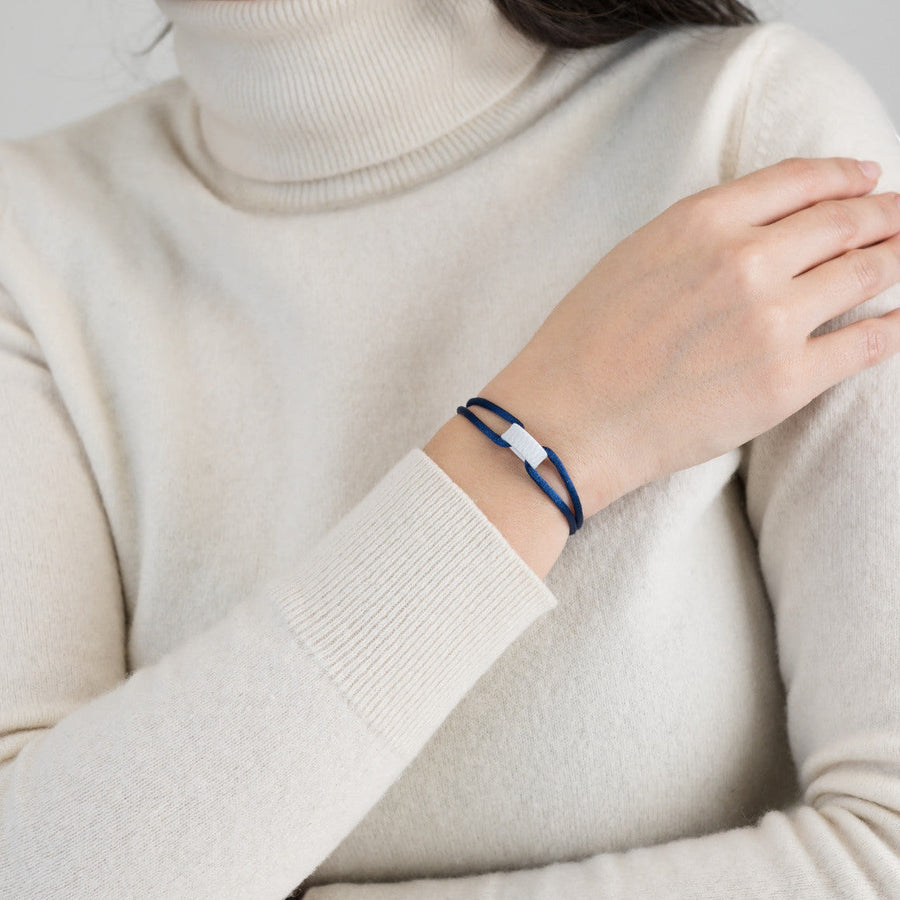 Snow Regent Cord Bracelet