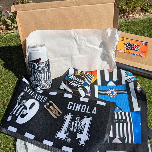 Newcastle Football BBQ Box Bundle | Retro Man-Cave Set