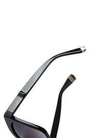 Louche Nikki Sunglasses - Black