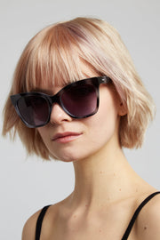 Louche Nikki Sunglasses Blue