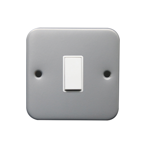 Caradok 1G 2Way 10A Switch Metalclad
