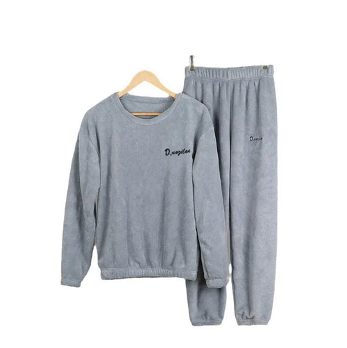 Double-Sided Coral Fleece Pajama Set Thickened Warm Leisure Wear for Autumn Winter Comfortable Polyester Sleepwear