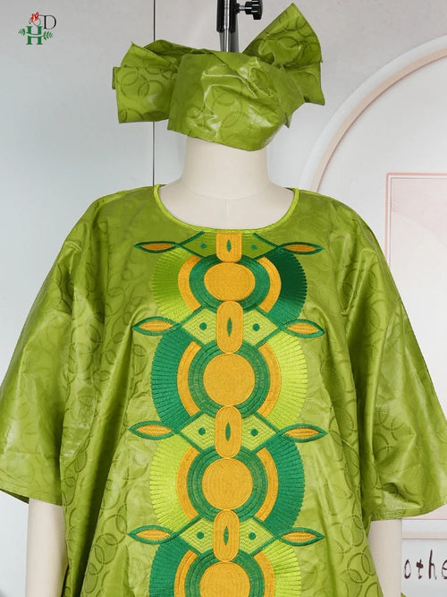 Women's Luxury Elegant Embroidery Traditional outfit with Scarf