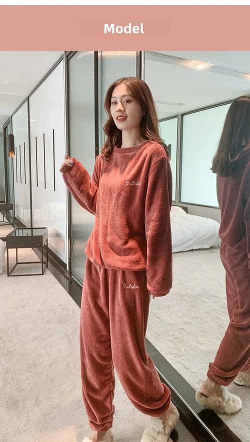 Double-Sided Coral Fleece Pajama Set Thickened Warm Leisure Wear for Autumn Winter Comfortable Polyester Sleepwear