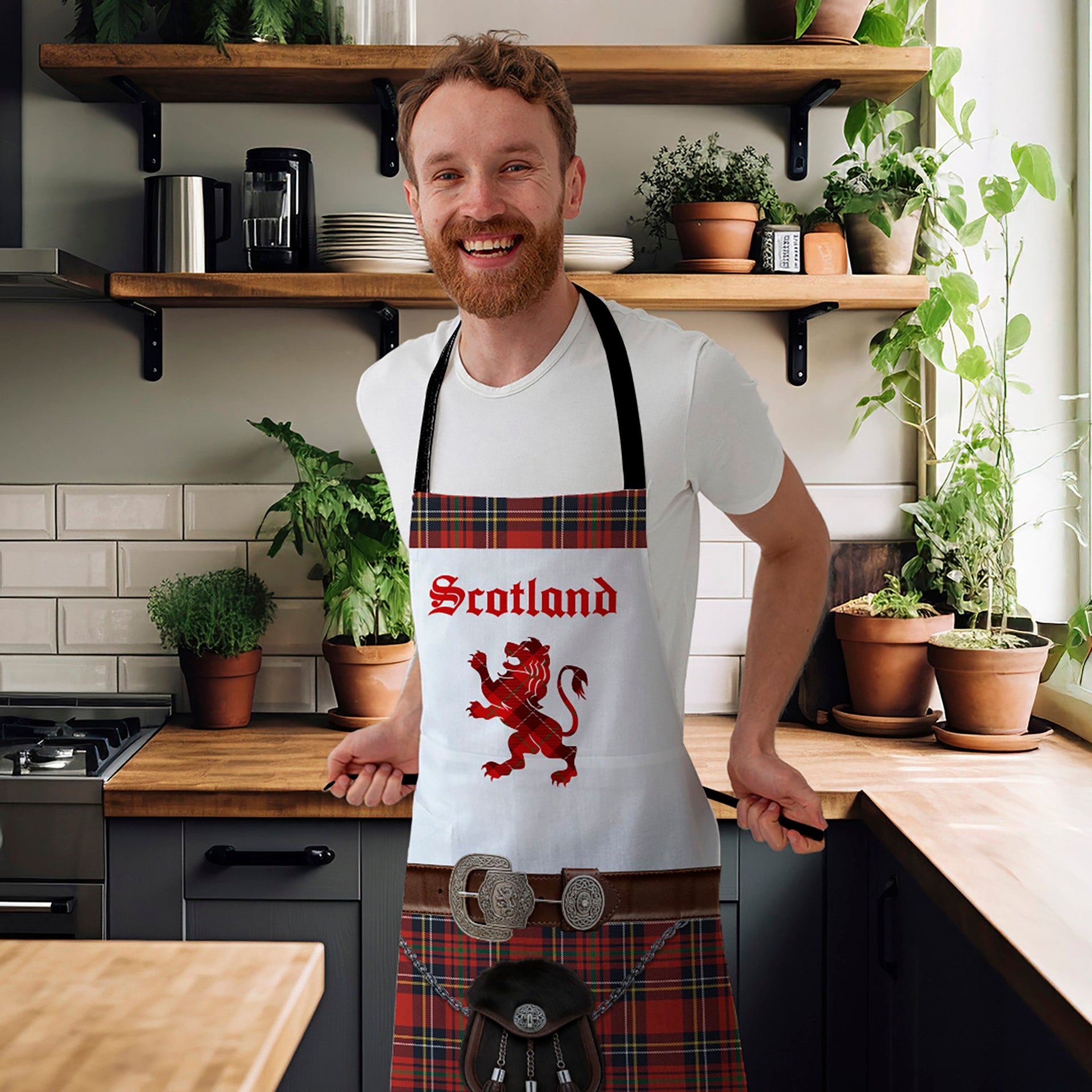 Scotland! Royal Stewart Kilt - Novelty - Water-Resistant Adults Apron